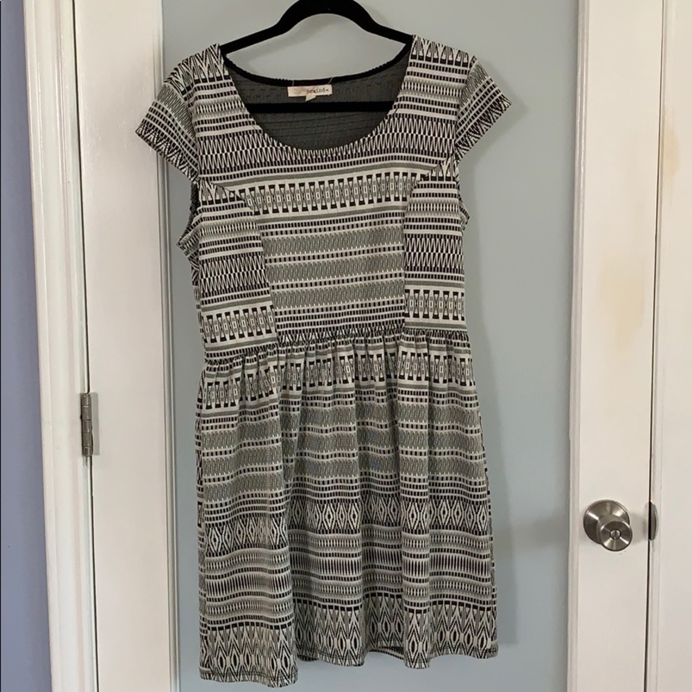 Rewind Black and White Geometric Pattern Dress